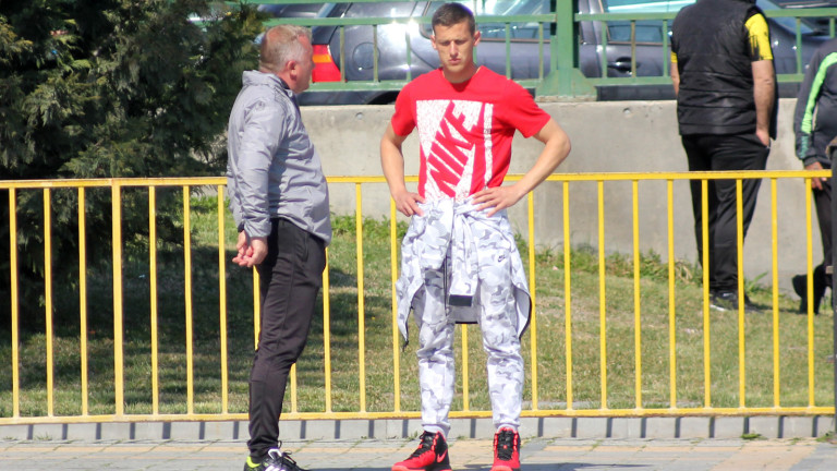 Пропадна контролата на Ботев (Пд)