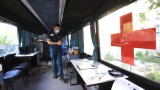  Разкриха мобилен пукт за имунизация и на Летище София 