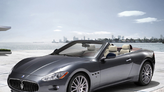 Maserati представя четириместен кабриолет