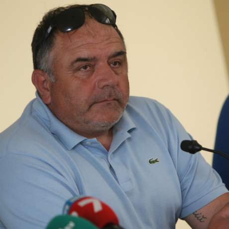 Гугутката: Защо Боби продължава да бута ЦСКА?