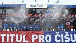 Виктория Пилзен триумфира с титлата в Чехия