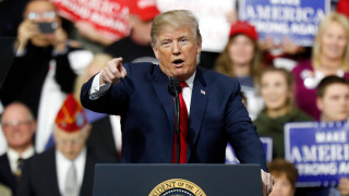 Президентът на САЩ Доналд Тръмп обяви че задължението училищата да