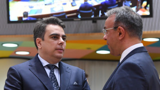 Вицепремиерът и министър на финансите Асен Василев призова Европейската комисия