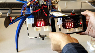 Американската автомобилна компания Ford предложили върху корпуса на безпилотните летящи