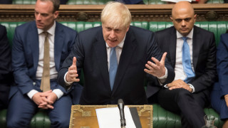 Джонсън към парламента: Дори да ми вържете ръцете, няма да забавя Брекзит
