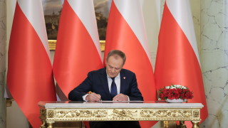 Полският премиер Доналд Туск каза в четвъртък че е получил