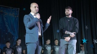 Много аплодисменти и овации разчувстваха световния вицешампион Рами Киуан Водещият