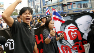 От днес Банкок е в извънредно положение