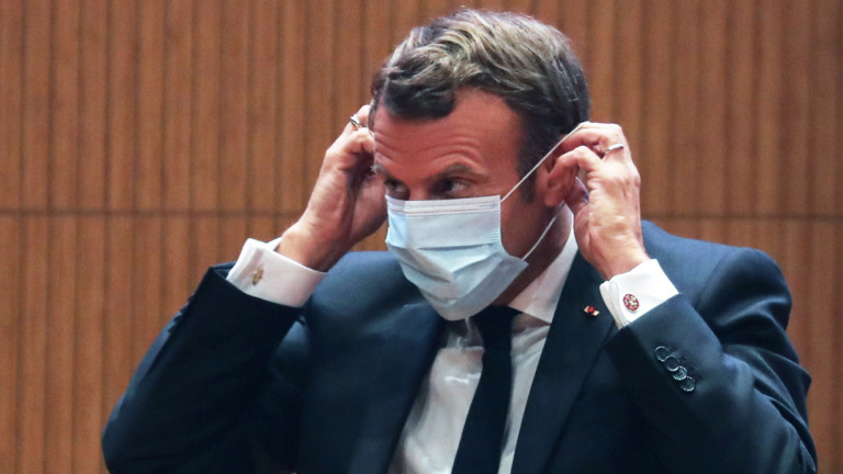Френското правителство призова всички компании да имат маски за поне