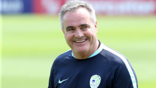 Треньорът на Словения Томаж Кавчич демонстрира самочувствие в часовете преди