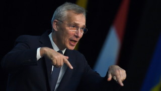 Столтенберг предупреждава САЩ и Европа срещу изолационизма