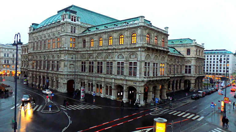 Виена се превърна в най-засегнатия жилищен пазар сред големите европейски