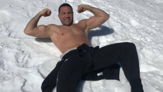 Кубрат Пулев се подготвя в снеговете на Белмекен за предстоящия