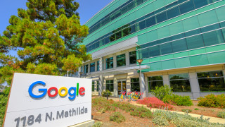 Приходите на Google от реклама в САЩ ще се свият за първи път от 2008 г.