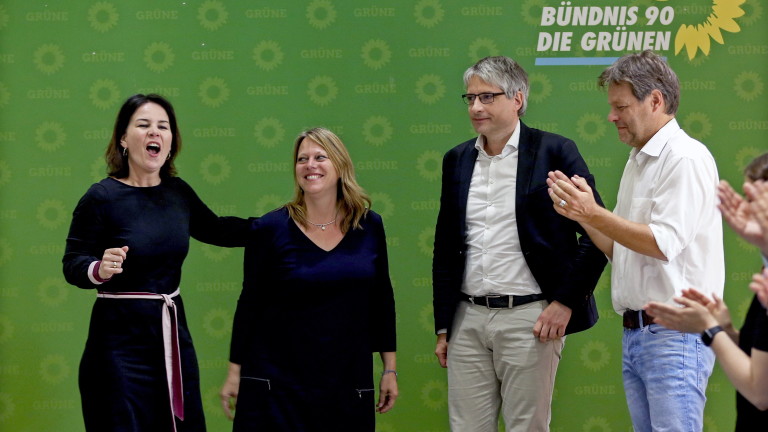 Зелените в Германия дишат във врата на канцлера Ангела Меркел,