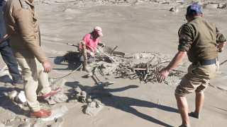 Четиринадесет души бяха потвърдени днес за загинали а най малко 170