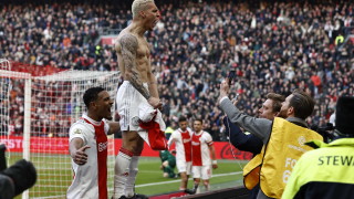 Футболистът на Аякс Антони има желание да се присъедини към