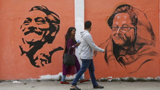 Най малко 12 души са убити по време на сблъсъци в