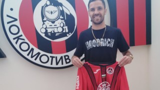 Столичният Локомотив ще подсили дясната зона на отбраната си като