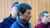 Съдът остави в ареста убиеца от Първенец, признал вината си 