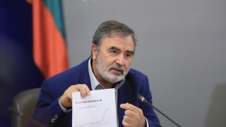 Задължителен ПСР тест за българите, пристигащи от страните с червена зона