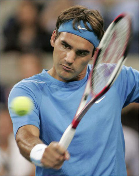 Роджър Федерер на финал в Япония