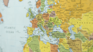 Полша Литва Латвия и Естония призовават Европейския съюз да изгради