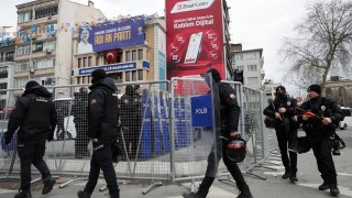 Турските власти са задържали адвокат на на Истанбул Екрем Имамоглу