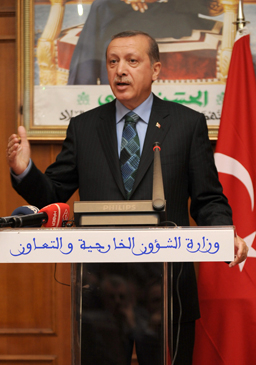 Ердоган вдигна мерника на "Джумхюриет" заради материал за Сирия