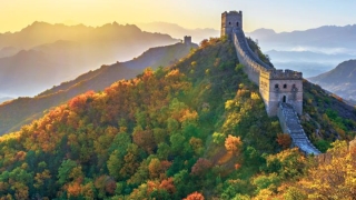 Пътешествие до Великата китайска стена през пролетта