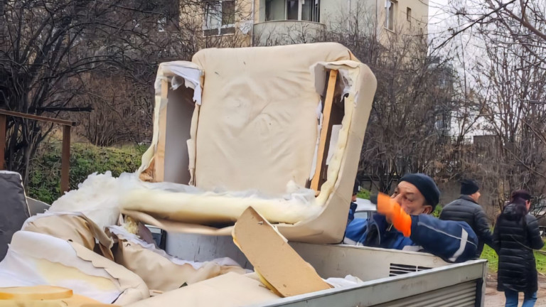 127 тона отпадъци са извозени от районите за Слатина и