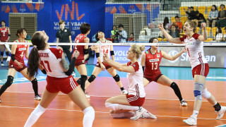 Волейболистките на Полша спечелиха прекия двубой с Япония за място
