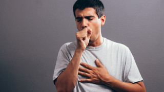 Зад хронична или тютюнджийска кашлица може да дебне туберкулозата