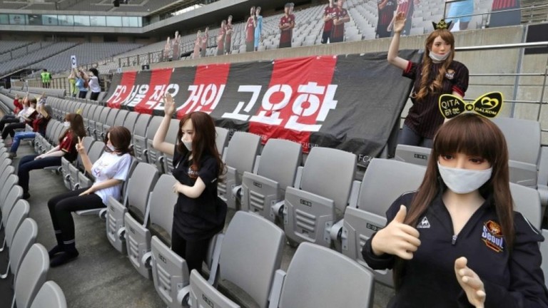 ФК Сеул ще бъде наказан за използване на секс кукли за публика