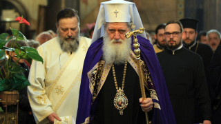 Христовото Възкресение, хорото в Брюксел, позитивните новини…