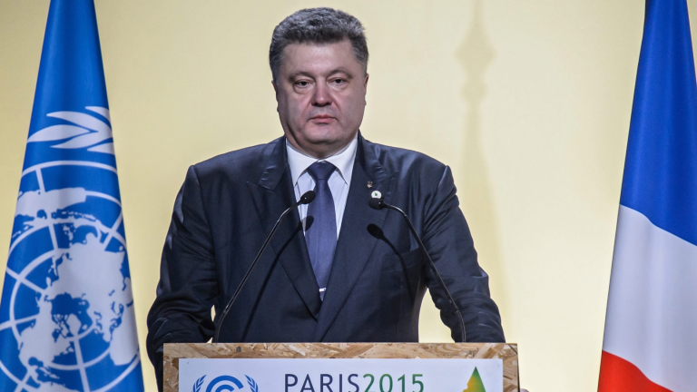 Русия рискува да причини „екологична катастрофа” в Украйна, изригна Порошенко