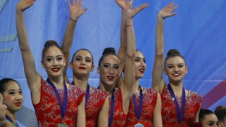 Гимнастичката Елена Бинева беше гост в предаването Здравей България по