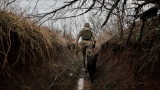 Украйна съобщава втори ден за сражения на източния бряг на Днепър