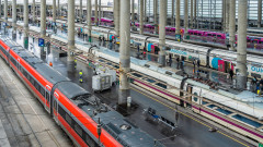 Испания готви скоростна революция: влакове с 350 км/ч ще свалят пътуването между Мадрид и Барселона на под 2 часа