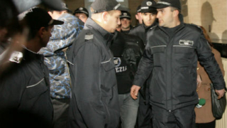„Малкият” Даниел с нов опит да натопи „баткото” Марио за жестокото убийство
