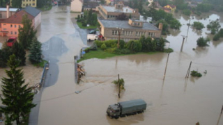 10 жертви на наводненията в Чехия