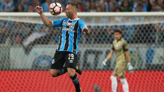 Вицепрезидентът на Гремио Одорико Роман хвърли светлина върху позицията на