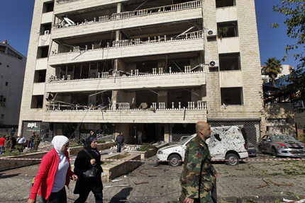 Бомбена атака близо до ирански културен център в Бейрут 