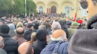 Стотици в Абхазия се събраха на протест срещу инвестиционно споразумение с