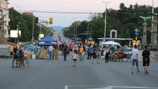 В 45 ия ден на антиправителствени протести остават блокадите с палаткови