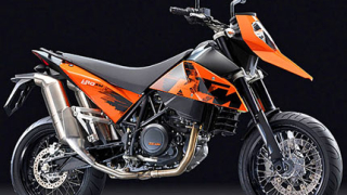 KTM с два нови модела на Intermot
