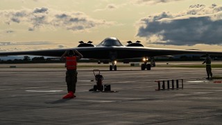 Американски бомбардировачи B-2 за първи път в Норвегия