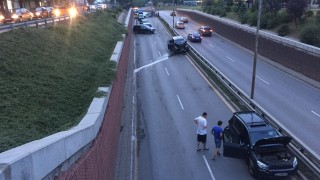 Верижна катастрофа с 9 коли затрудни движението по столичния булевард