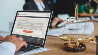 С Единната информационна система на съдилищата ЕИСС работят над 10