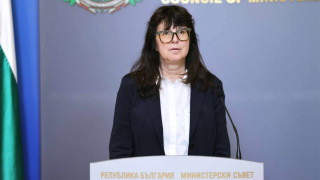 Галя Кондева не готви мораториум за новите болници